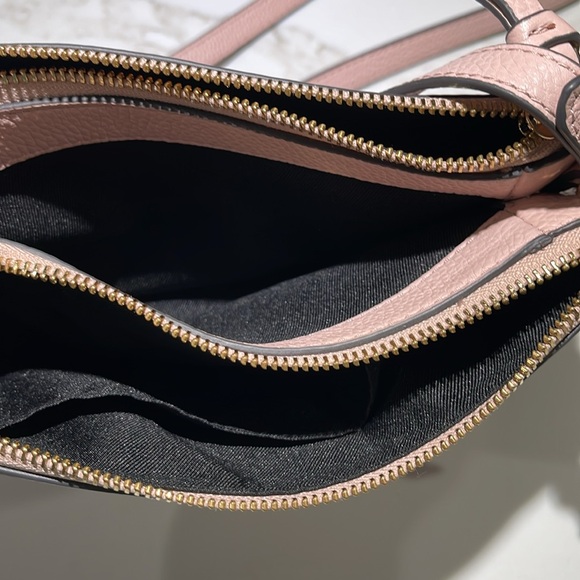 Leather VINCE CAMUTO Crossbody bag, cameo rose - Picture 6 of 11